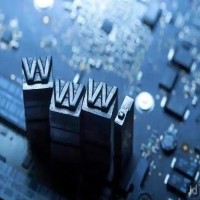 Internet & Web Services